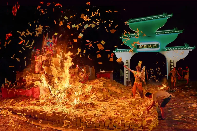 Zhong Yaun Festival Celebrations - Siew Thong Chu - Malaysia - PSNS Bronze Medal - Color Open